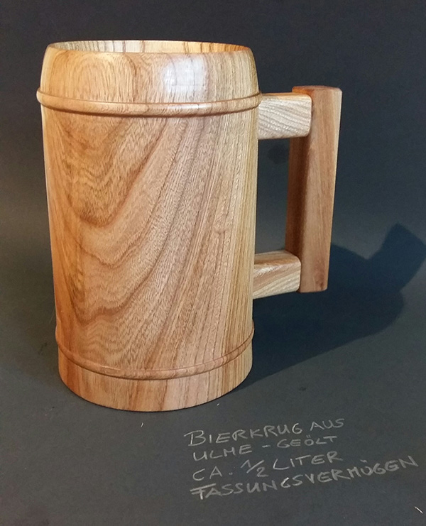 Traditionelle Holzbildhauerei